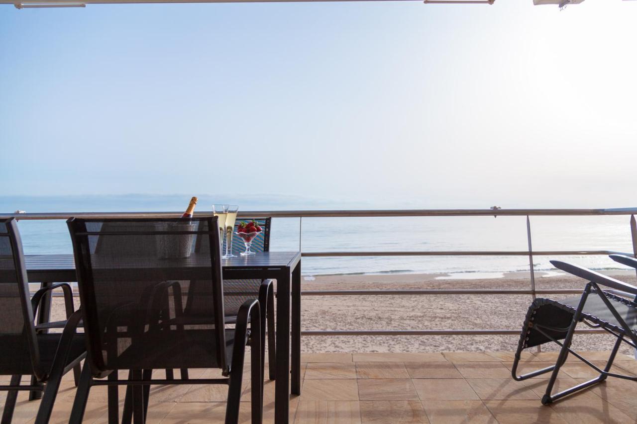 Ap-3 Ximoapartments A Primera Linea Playa & Chimenea Оліва Екстер'єр фото